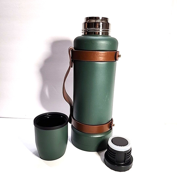 MAGNOLIA Hearth & Hand Joanna Gaines Green Thermos, New without Tags - Read - Picture 10 of 10